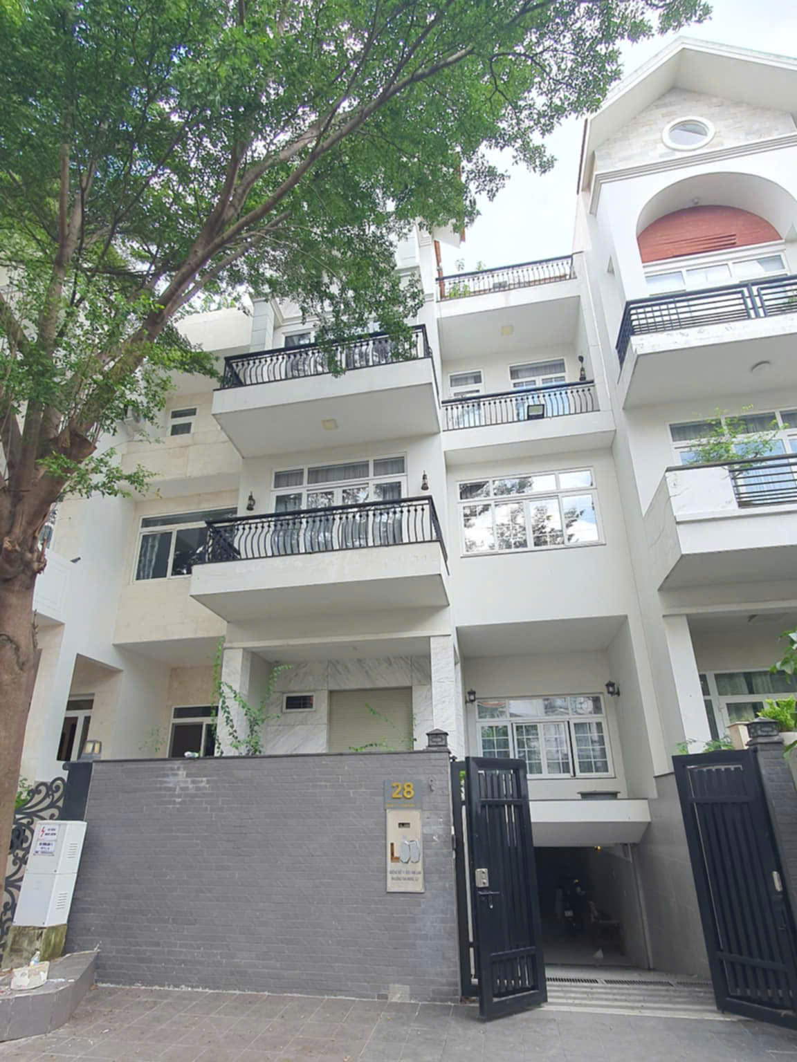 Cho Thuê Nhà Biệt Thự, Mặt Tiền, Khu Dân Cư Him Lam, Kênh Tẻ, Quận 7, Tp.HCM