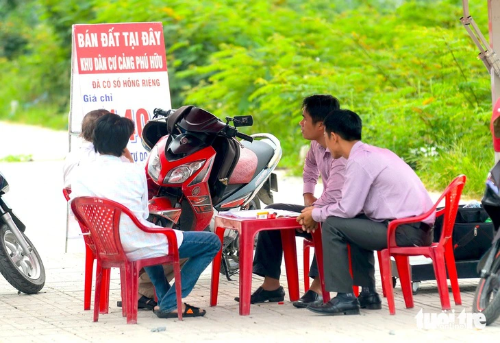 Các địa phương ‘báo công an’ về tình trạng môi giới bất động sản làm loạn thị trường